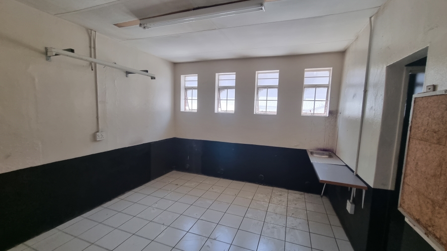 To Let commercial Property for Rent in Parow Industrial Western Cape